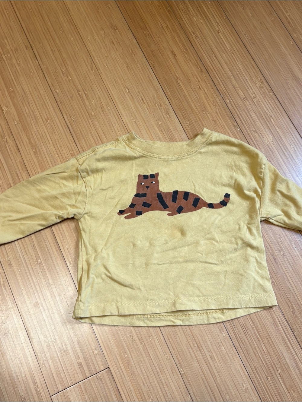 Hanna Andersson Yellow Long-Sleeve Tee with Tiger Motif